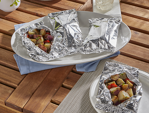 Grilled Potatoes, Onions and Pepper Packet | Reynolds Brands