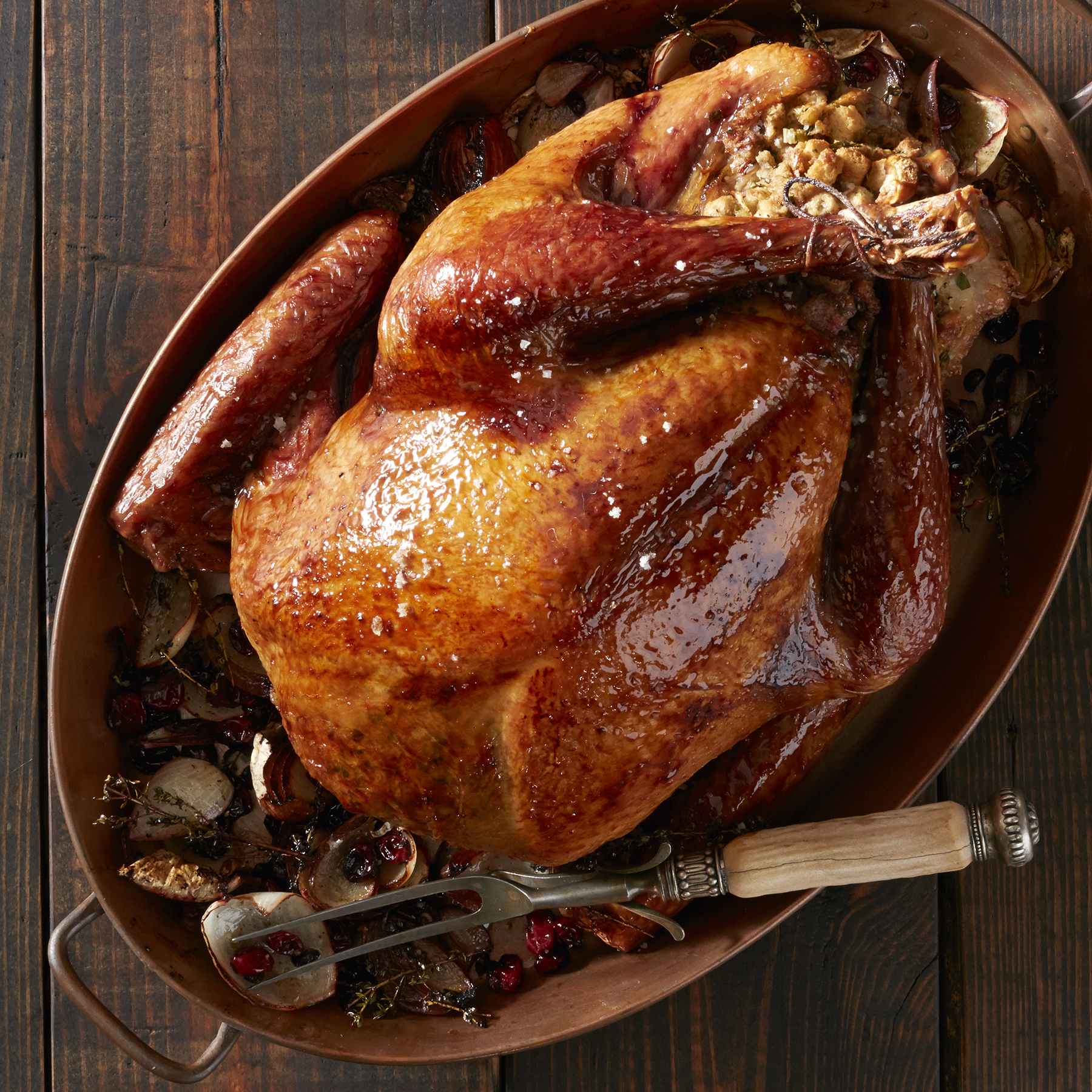 Roast Turkey with Cranberry and Pomegranate Glaze | Reynolds Brands