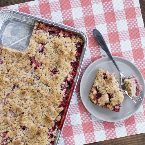 Strawberry Crumb Bars | Reynolds Brands
