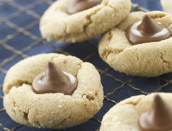 Blossoming Almond Butter Cookies