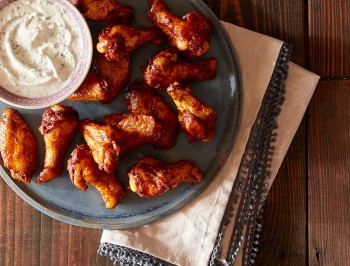 Crispy Baked Moroccan Chicken Wings with Yogurt Dip