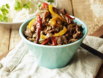 Spicy Szechuan Beef with Peppers