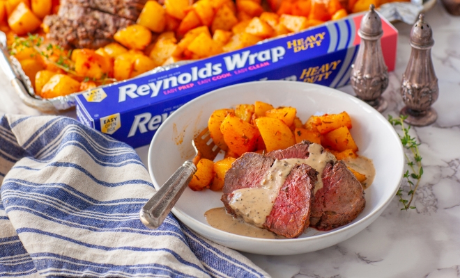 
Beef Tenderloin Roast with Pepper Sauce &amp; Potatoes
