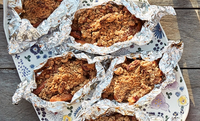 
Foil Packet Peach Crisp
