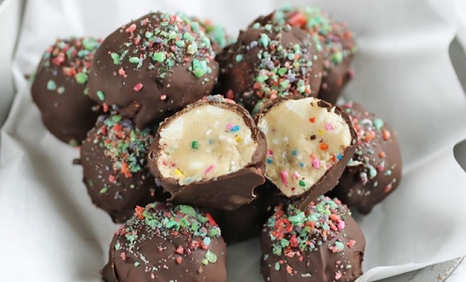 
 Chocolate Confetti Balls Recipe
